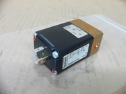 Burkert 0331-C-3.0-Nbr-Ms 3-Way Solenoid Valve 230V