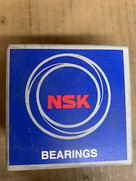 Nsk Bearings Ucs207d1nr Ball Bearing New