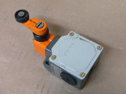 Siemens 3Se3 100-0G Limit Switch Assembly Siemens 3Se3 100-0G Limit Switch Assembly