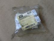 Hubbell Hbl2937 Fluorescent Lampholder Push-In Terminals 660 Watt 600 Volt