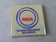 Nsk 7214Ctrdulp3 Precison Angular Contact Ball Bearing