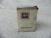Cutler Hammer 10250 T433 Selector Switch Key Operator 2 Pos 10250T433 Nos New