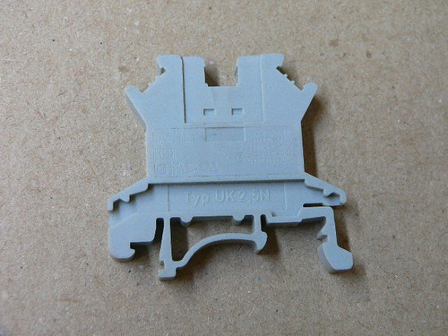 Phoenix Contact Uk 2,5N (Lot Of 38) Terminal Block