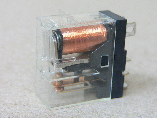 Allen-Bradley 700-Hk36z24 Ice Cube Relay Slim Line 5 Blade 1-Pole Allen-Bradley 700-Hk36z24 Ice Cube Relay Slim Line 5 Blade 1-Pole