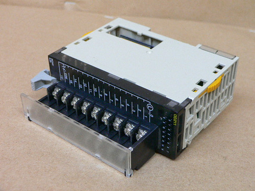 Omron Cj1w-Od211 Cj1wod211 Plc Output Module 16Point 12-24Vdc Npn Din Rail Mount