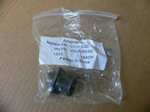 Amphenol 97-3102A-18 U10-821650-000 Connector