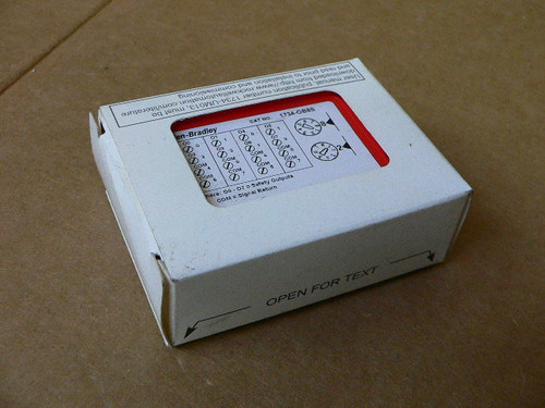 Allen-Bradley Point I/O 8-Channel Safety Digital Output Module Allen-Bradley Point I/O 8-Channel Safety Digital Output Module
