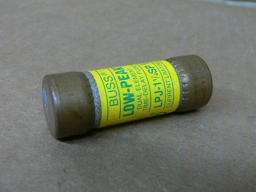 Bussmann Lpj-1 1/4Sp Fuse Class J 1-1/4 Amps 600 Vac/300 Vdc Bussmann Lpj-1 1/4Sp Fuse Class J 1-1/4 Amps 600 Vac/300 Vdc