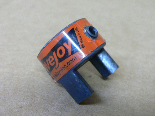 Lovejoy L-050.250 Bore Jaw Coupling Flex Coupling Lovejoy L-050.250 Bore Jaw Coupling Flex Coupling