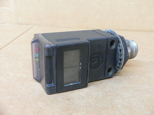 Allen Bradley 42Gru-9201-Qd Photoswitch Polarized Retro Quick Disconnect Allen Bradley 42Gru-9201-Qd Photoswitch Polarized Retro Quick Disconnect