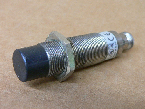 Allen-Bradley 30V Proximity Sensor 872C-D8nn18-D4 Allen-Bradley 30V Proximity Sensor 872C-D8nn18-D4