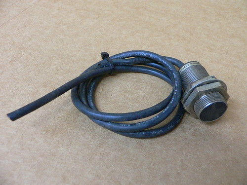 Allen Bradley 872C-Dh5np18-E2 Inductive Proximity Sensor Allen Bradley 872C-Dh5np18-E2 Inductive Proximity Sensor