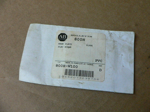 Allen Bradley 800H-W100 Legend Plate Gray Allen Bradley 800H-W100 Legend Plate Gray