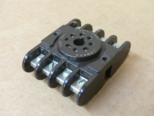 Amphenol 146-103 Relay Socket 8Pin