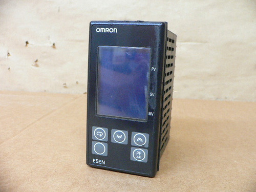Omron E5en-R3mt-500-N Temperature Controller