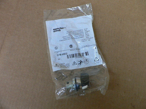 Sprecher + Schuh D7m-Hm32 Series A Maintained Selector Switch Sprecher + Schuh D7m-Hm32 Series A Maintained Selector Switch