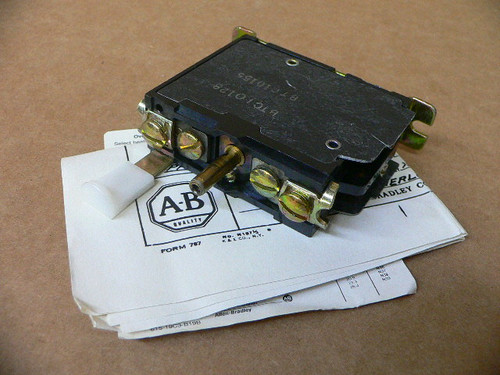 Allen Bradley 815-B0v4 Overload Relay (New) Allen Bradley 815-B0v4 Overload Relay (New)