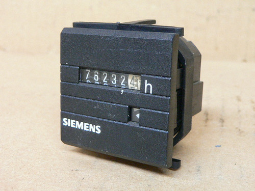 Siemens Ite Siemens 7Kt5500 Timer 48 X 48 Mm 10-80 V Dc