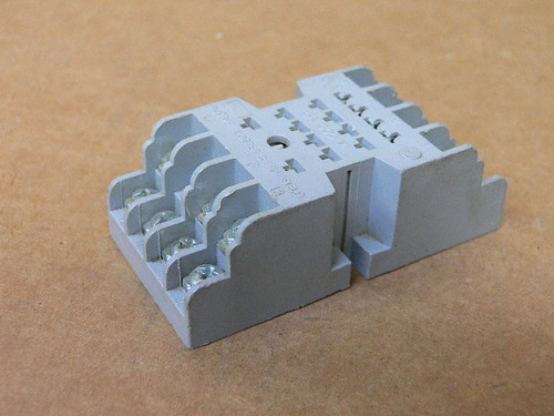 Potter & Brumfield 27E166 Relay Socket Potter & Brumfield 27E166 Relay Socket