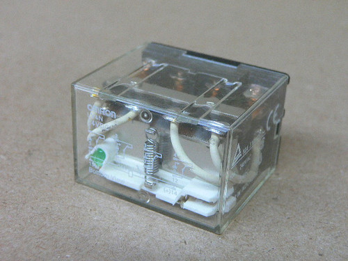 Omron Ly4n-Dc24 Power Relay 24Vdc