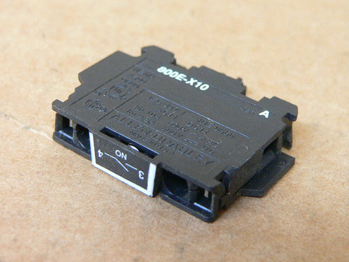 Allen Bradley 800E-X10 Contact Block Allen Bradley 800E-X10 Contact Block