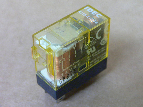 Idec Rj1s-C-D24 Relay 24Vdc