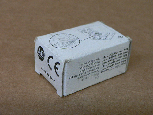 Allen Bradley 700-Hc14z24 Relay 24Vdc (New) Allen Bradley 700-Hc14z24 Relay 24Vdc (New)