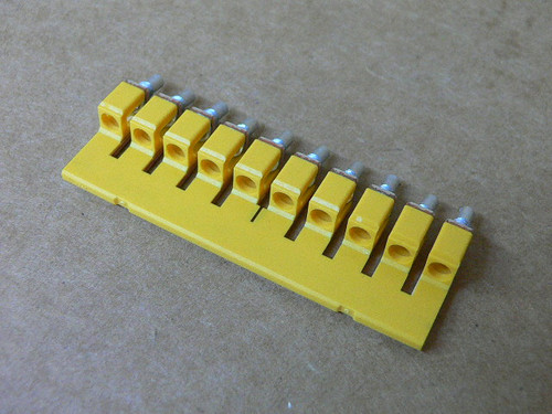 Weidmuller Wqv 4/10 1052060000 Screw Bridge Jumper Bar (Lot Of 30) Weidmuller Wqv 4/10 1052060000 Screw Bridge Jumper Bar (Lot Of 30)
