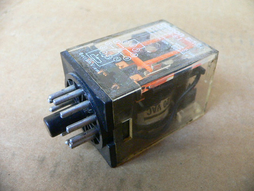 Omron Mk3pn-5-I Relay 120Vac