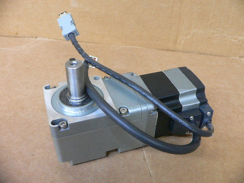 Oriental Motor Azm66ac-Fc30da Stepper Motor With Gearbox Oriental Motor Azm66ac-Fc30da Stepper Motor With Gearbox
