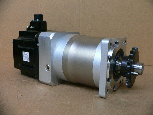 Mitsubishi Electric Hg-Sn152j-S100 Plf115a-L2-20-S-P2 Servo Motor Gearbox Mitsubishi Electric Hg-Sn152j-S100 Plf115a-L2-20-S-P2 Servo Motor Gearbox