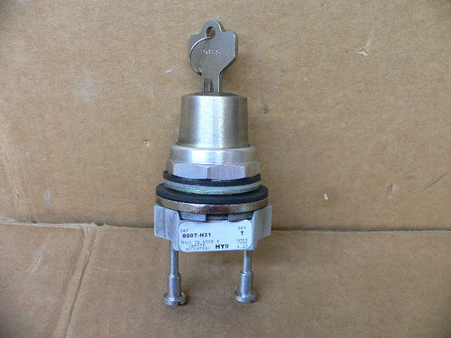 Allen Bradley 800T-H31 2-Position Keyed Selector Switch Allen Bradley 800T-H31 2-Position Keyed Selector Switch
