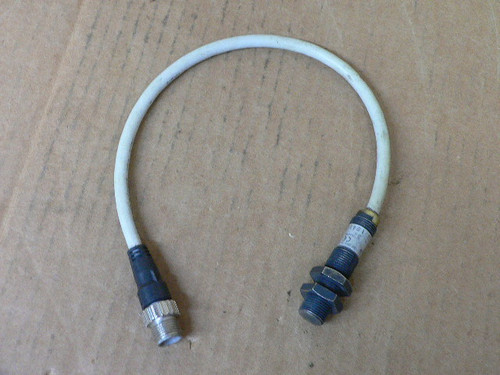 Omron E2fm-Qx2d1-M1gj-T