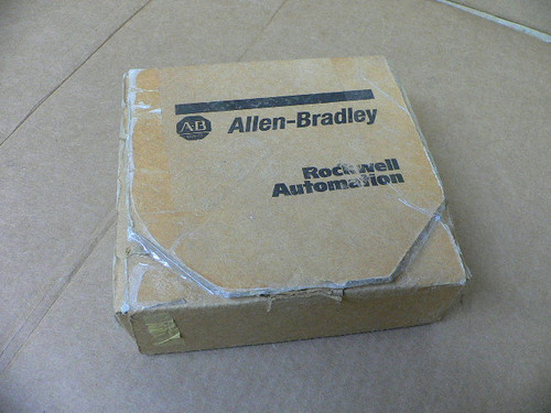 Allen Bradley 1746-Hsrv Slc Servo Motion Control Module Allen Bradley 1746-Hsrv Slc Servo Motion Control Module