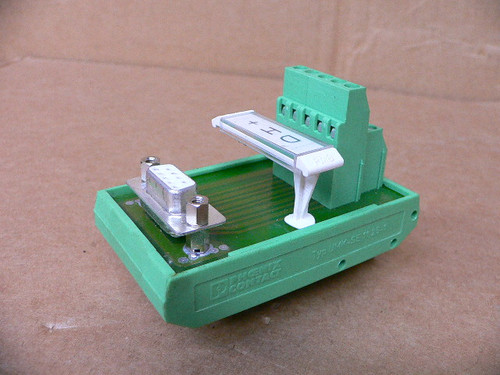 Phoenix Contact Flkm-D 9 Sub/B Interface Terminal Block Module 2805301-0 Phoenix Contact Flkm-D 9 Sub/B Interface Terminal Block Module 2805301-0