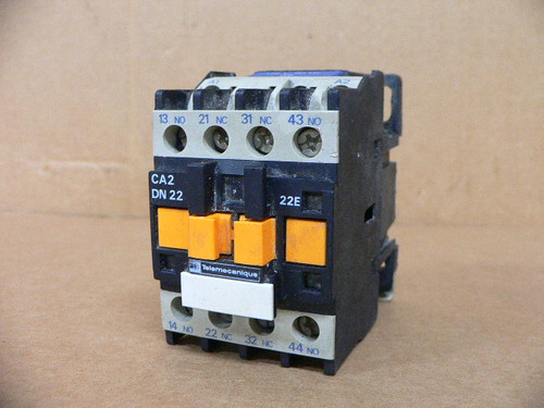 Telemecanique Ca2 Dn22 120V 60Hz Contactor Telemecanique Ca2 Dn22 120V 60Hz Contactor