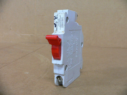 Federal Pioneer Nc020cp Stab-Lok 20 Amp Single Pole Circuit Breaker Federal Pioneer Nc020cp Stab-Lok 20 Amp Single Pole Circuit Breaker