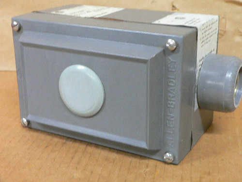 Allen Bradley Bulletin 800H-1Ha4r Heavy Duty Push Button Station