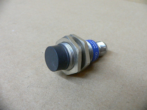 Telemecanique Xs2-N18na340d Xs2n18na340d Inductive Sensor 24Vdc 200Ma Xs Options