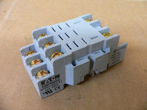 Cutler-Hammer Eaton D7pa3 Relay Socket