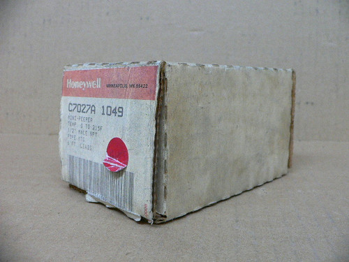 Honeywell C7027a1049 Flame Sensor, Ultraviolet, Minipeeper, 7800 Controls C7027a
