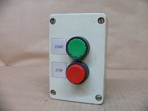 Siemens 3Sb181.-2 Pushbutton Station 10 Amp 500V