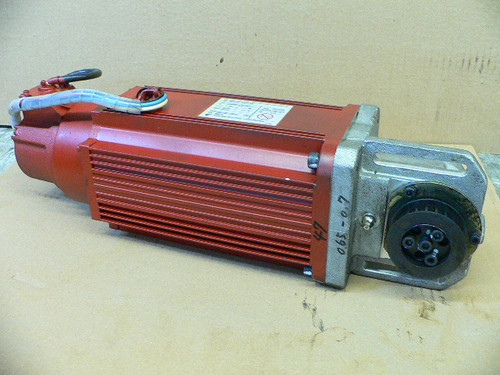 Yaskawa Electric Usasem-18Yrw11 Usasem18yrw11 Servo Motor 2000Rpm 1.54Kw