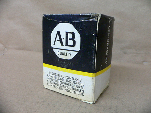 Allen Bradley 700-P200a1 Control Relay Type P Ser A 115-120V Allen Bradley 700-P200a1 Control Relay Type P Ser A 115-120V