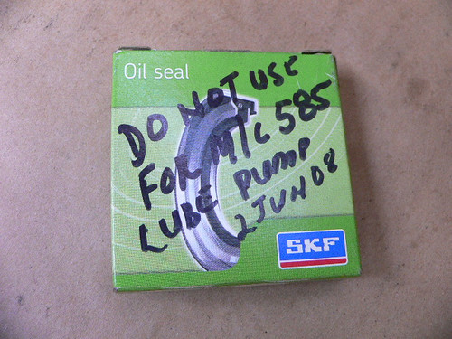Skf 4750, Cr 12X28x7 Crw1 R Oil Seal