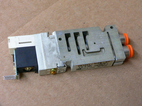 Smc Vq1241-1Lob-N7 Vq12411lobn7 Valve Dbl Flip N/Plug-In