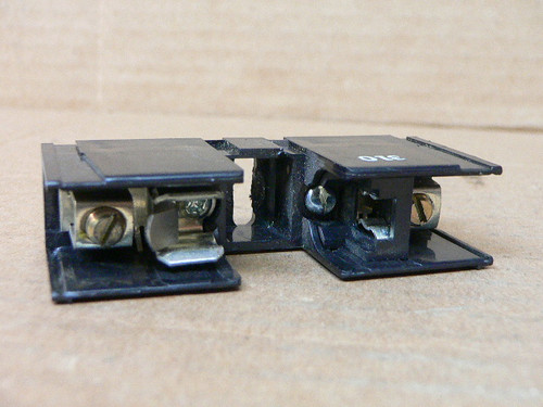 Littelfuse L60030c-1C Fuse Holder 1 Pole 30 Amp 600 V L60030c1c Littelfuse L60030c-1C Fuse Holder 1 Pole 30 Amp 600 V L60030c1c