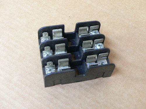 Gould 30323 Midget Fuse Block 600 Vac 30 Amp 3 P
