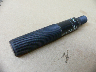 Schmersal Css 8-180-2P+D-M-St Electric Safety Sensor - Fen Industrial