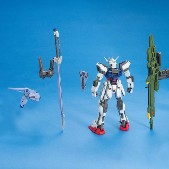BAN2028922 BANDAI MG GAT-X105 Launcher / Sword Strike Gundam